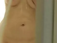 Эмес, анын чоң энеси агартуу классикалык секс